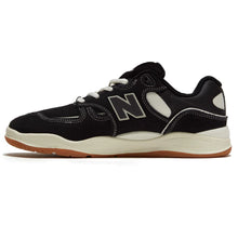 Load image into Gallery viewer, New Balance &quot;NM1010SB&quot; Black/Sea Salt
