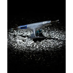 Thunder "Hollow Lights Polished 2" Trucks