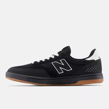 Load image into Gallery viewer, New Balance &quot;NM440LDT&quot; Black/White
